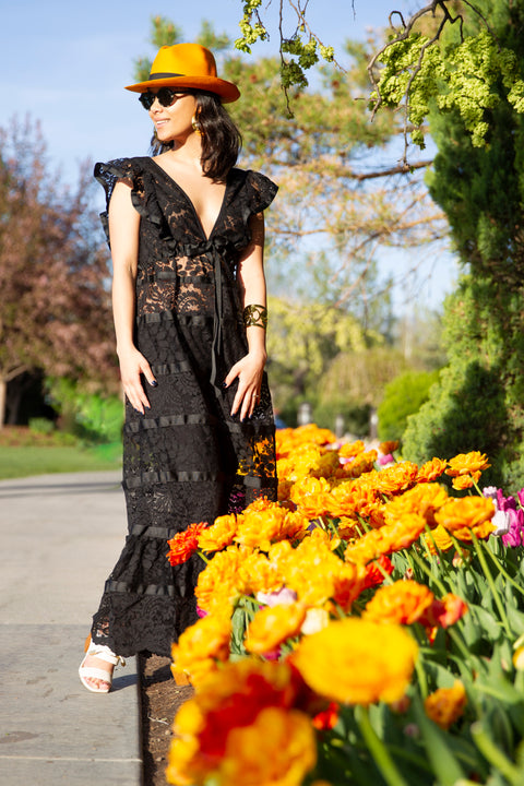  Black lace dress